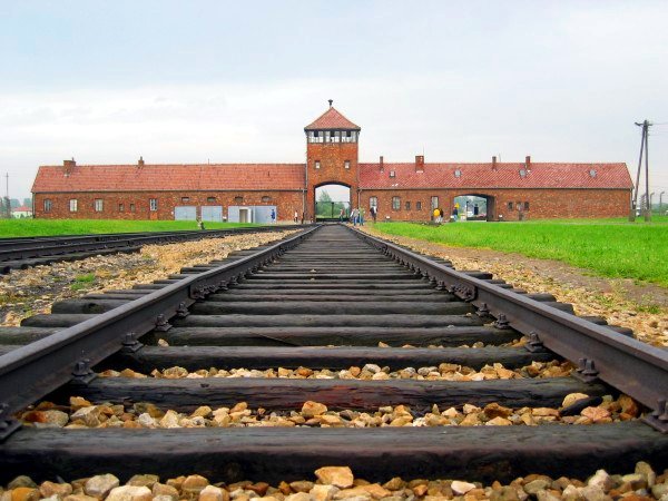 Auschwitz_Shoah_olocausto